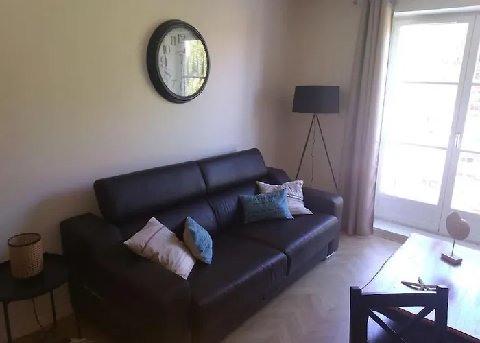 Cote Lavoir A Honfleur, Parking Prive, Ascenseur