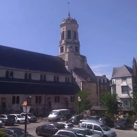 Apartment Cote Lavoir A Honfleur, Parking Prive, Ascenseur