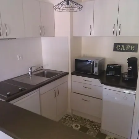 Cote Lavoir A Honfleur, Parking Prive, Ascenseur