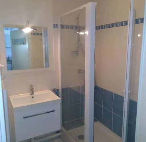 Cote Lavoir A Honfleur, Parking Prive, Ascenseur